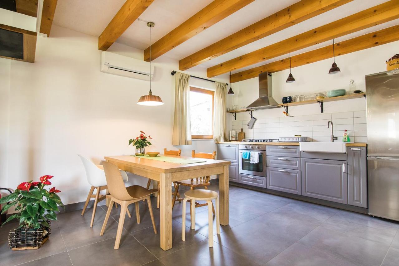 Pr' Petrcu Apartment Tolmin Bagian luar foto
