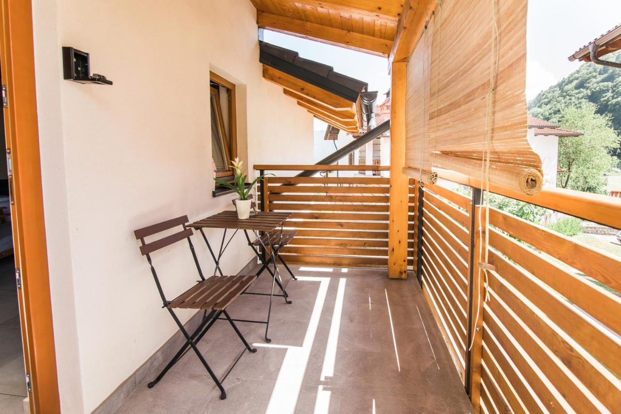 Pr' Petrcu Apartment Tolmin Bagian luar foto